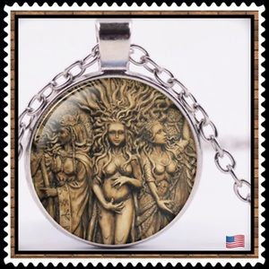 🆕 ✅ GLASS CABOCHON CHAIN NECKLACE